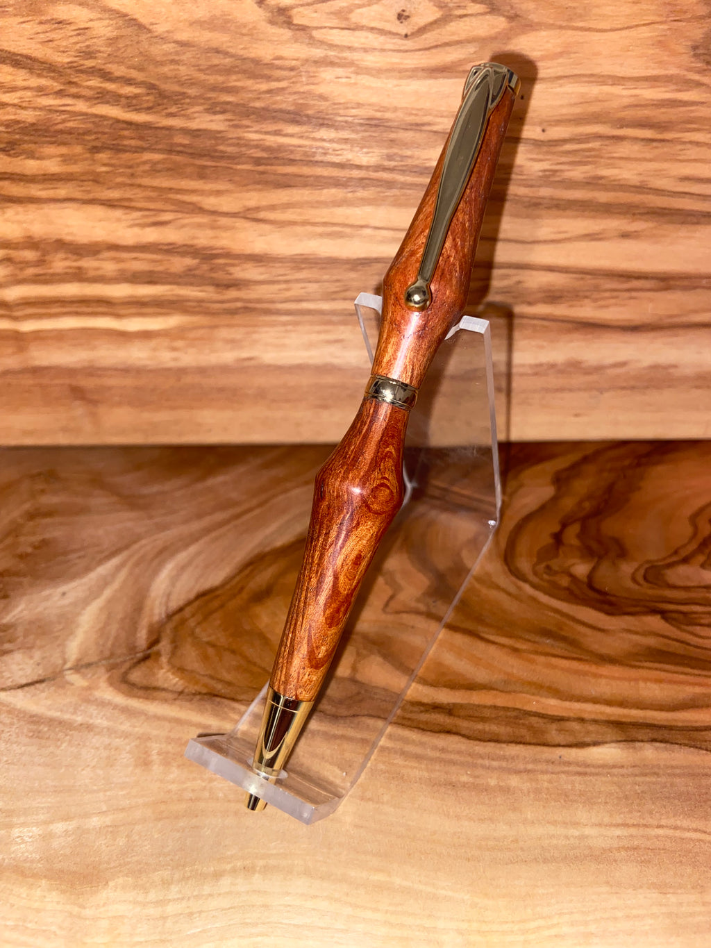 Sheoak Slim Twist Pen