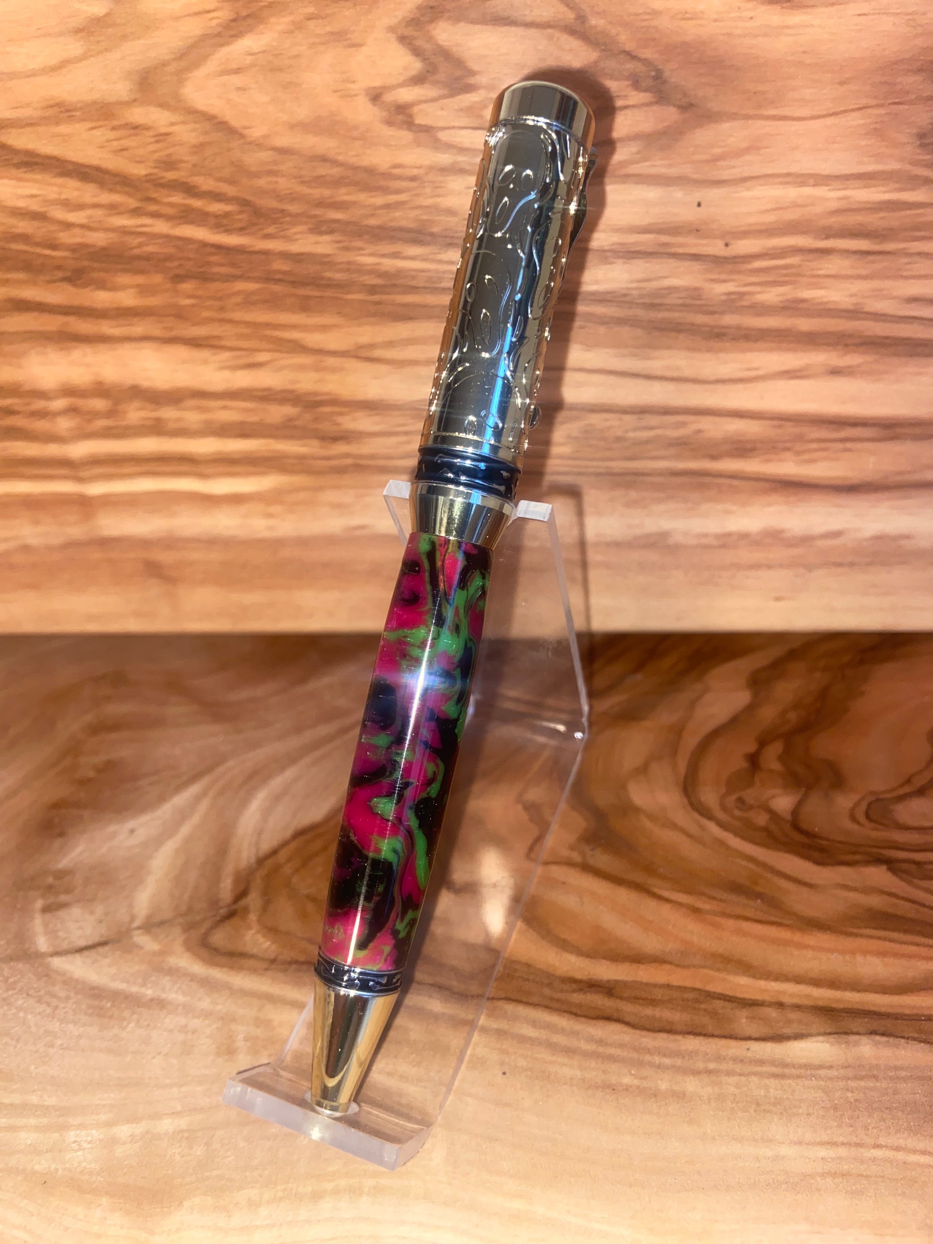 Cursed Gold/Chrome Ghost Twist Pen