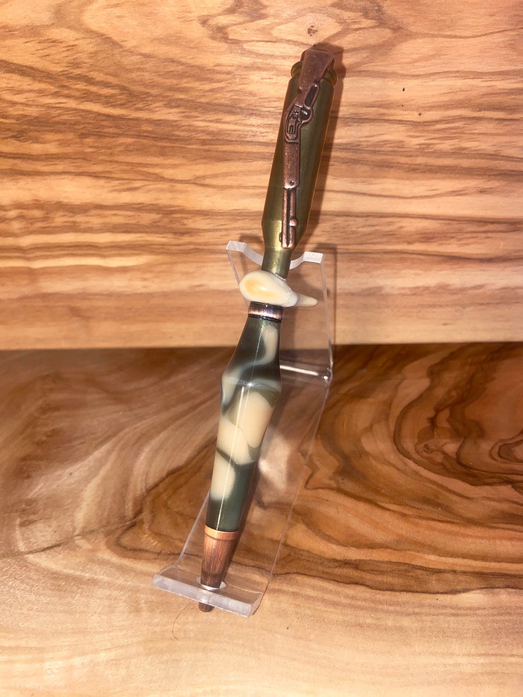 Lucky Shot Elk Ivory Winchester .243 Desert Camo Bullet Twist Pen
