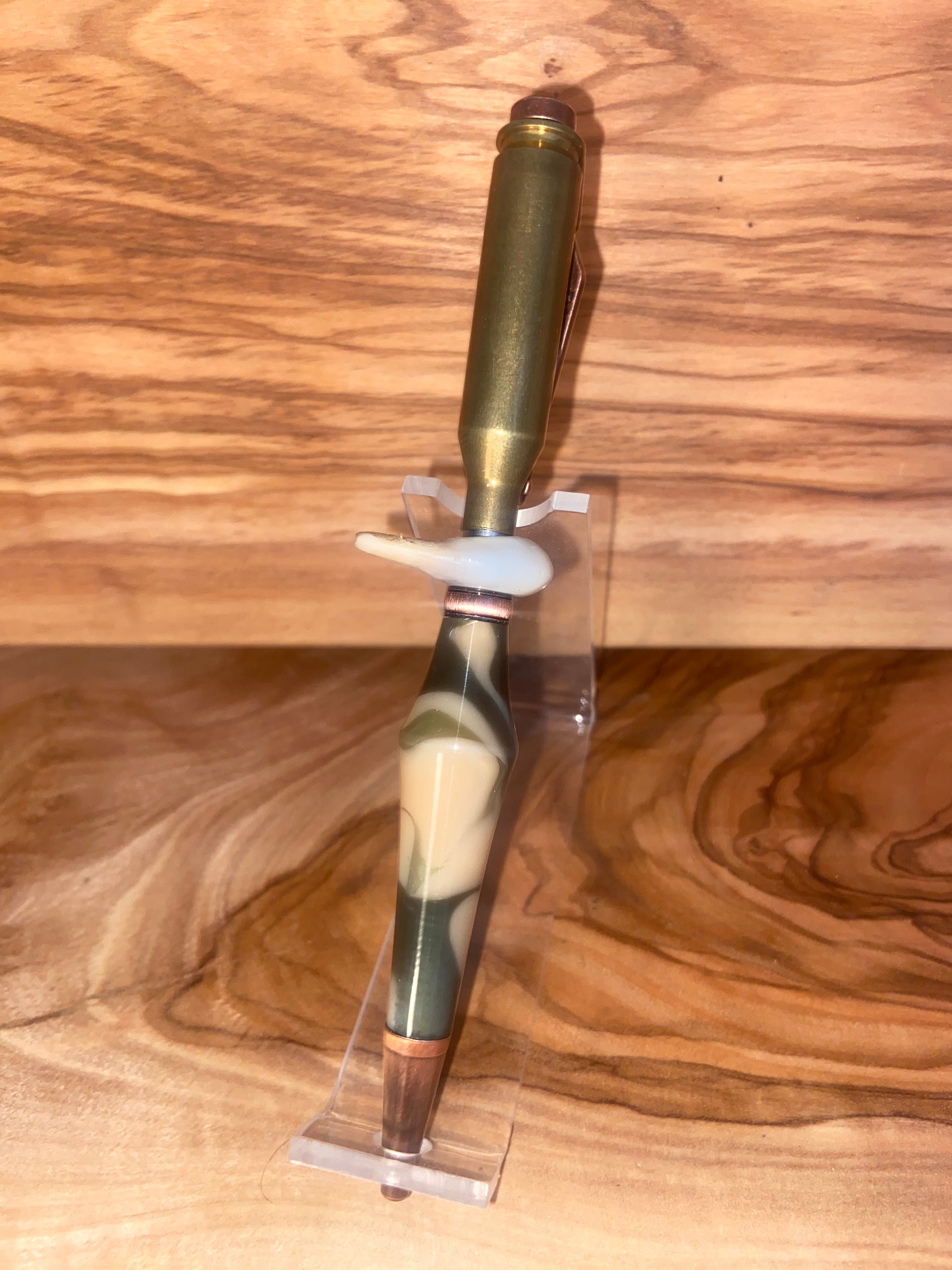 Lucky Shot Elk Ivory Winchester .243 Desert Camo Bullet Twist Pen