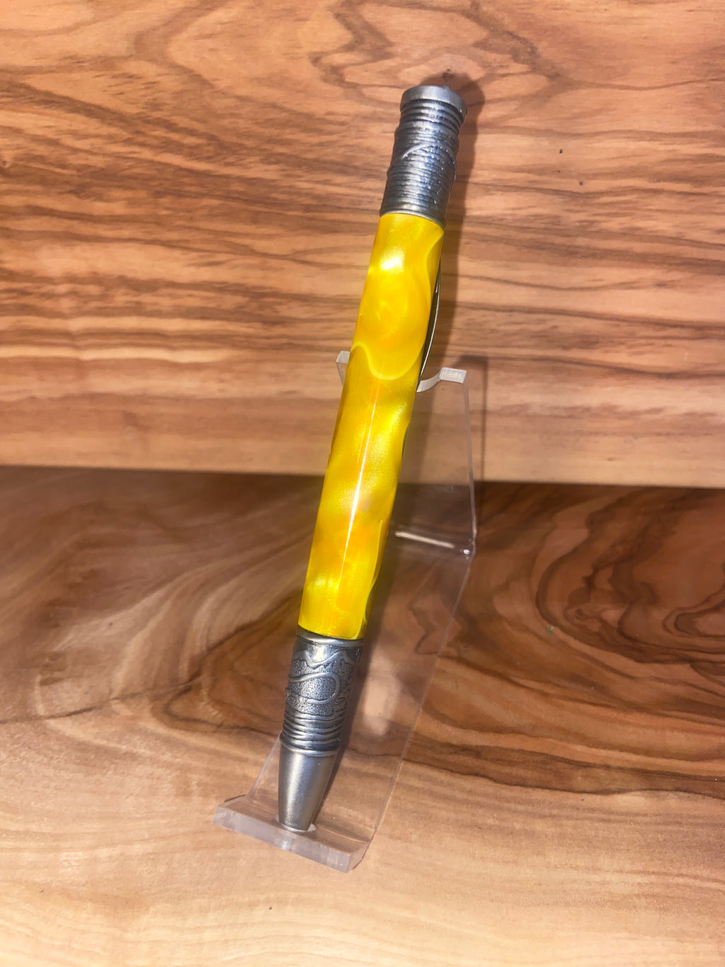 The Jig is Up Flyfishing Twist Pen